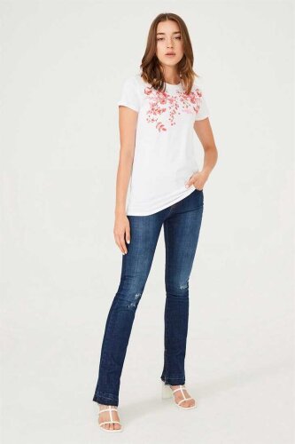 Kadın Çiçekli T-Shirt - 4
