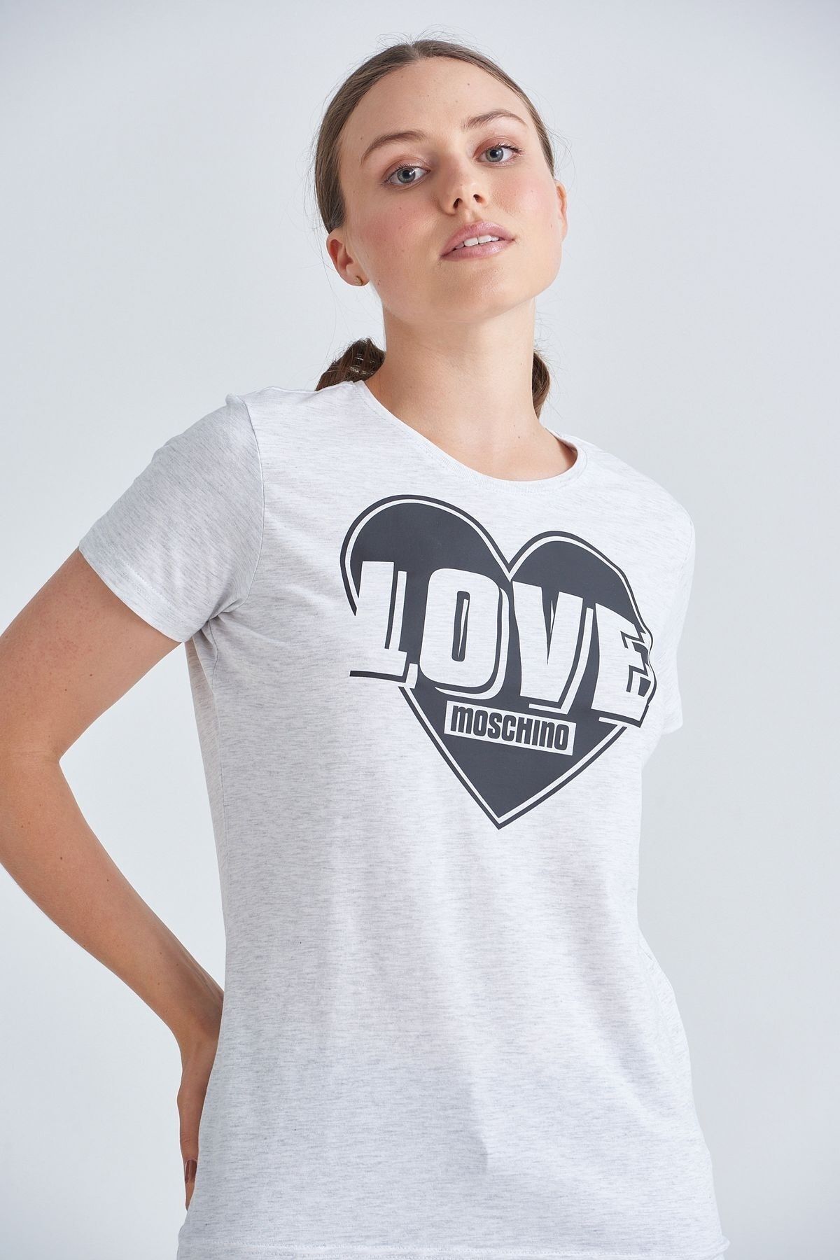 Love Moschino Kadın Bisiklet Yaka T-Shirt - 7