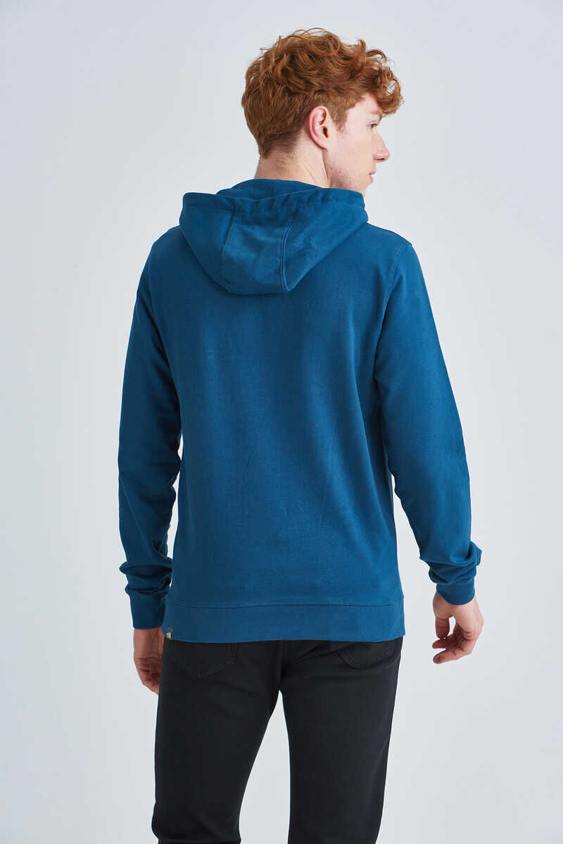 The North Face Unisex Sweatshirt - 5