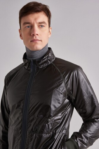 Woolrich Diamond Fuse Erkek Yağmurluk - 9