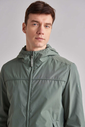 Woolrich Erkek Kapşonlu Yağmurluk - 5