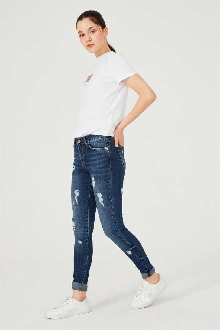 Yırtrık Dar Paça Kadın Jeans - 5